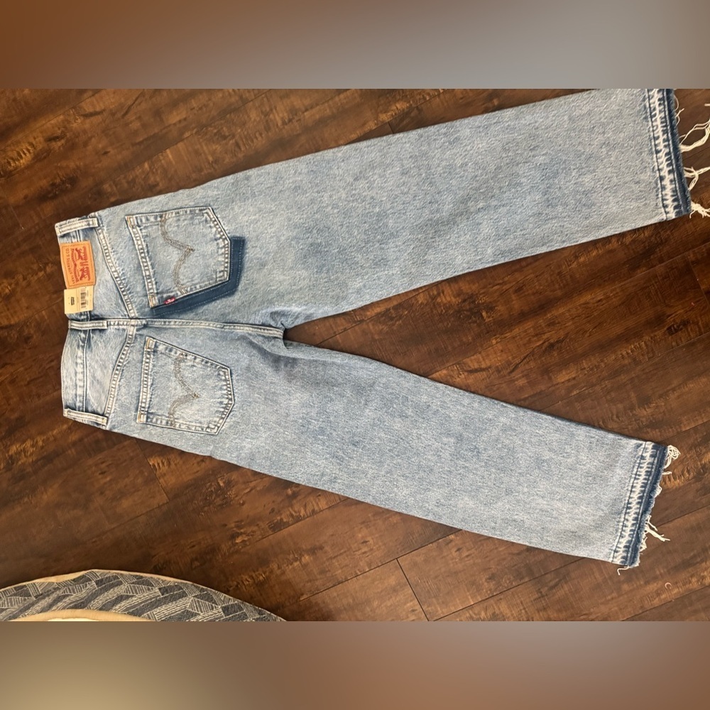 Levi's Light Blue Ripped Wide Leg Jeans - Picture 5 of 7